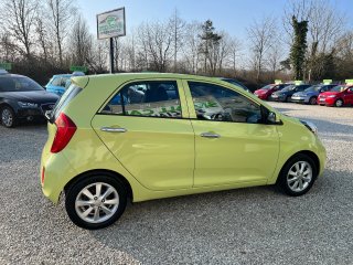 /photos/10173/3d547e95-159b-2ddb-4a56-f5e9678256e5_i320x240.jpg