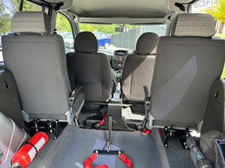 /photos/10173/77a745bc-778c-110e-afcd-2473d25c2abf_i320x240.jpg